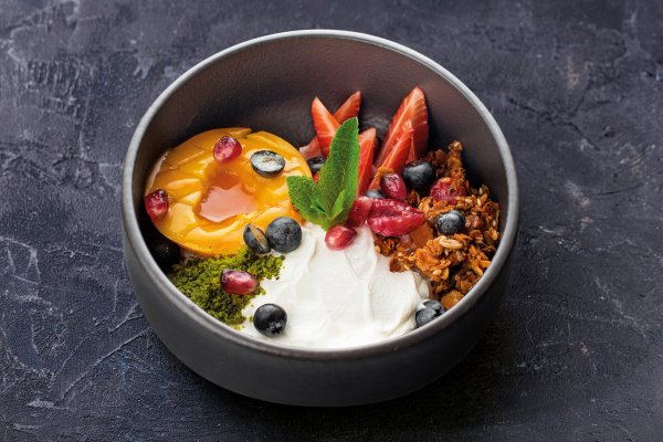 Sour-cream bowl with berries